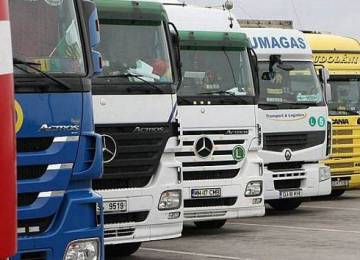 Evropská komise reaguje na potřebu bezpečných a chráněných parkovacích ploch pro nákladní automobily.